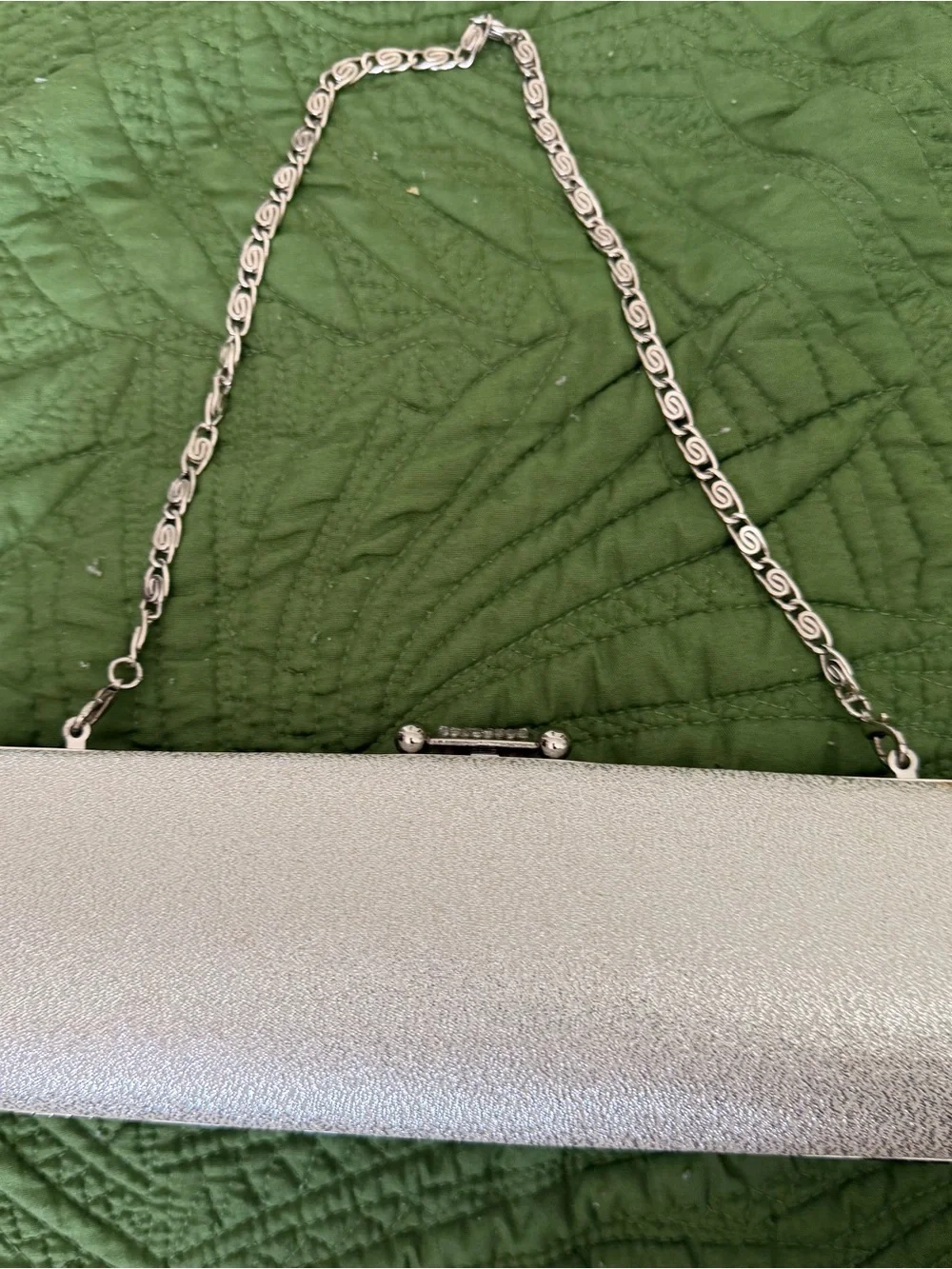 Lovely N.Y chic silver